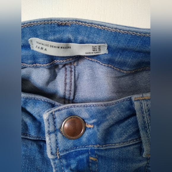 Zara ripped skinny jeans - Picture 2 of 3